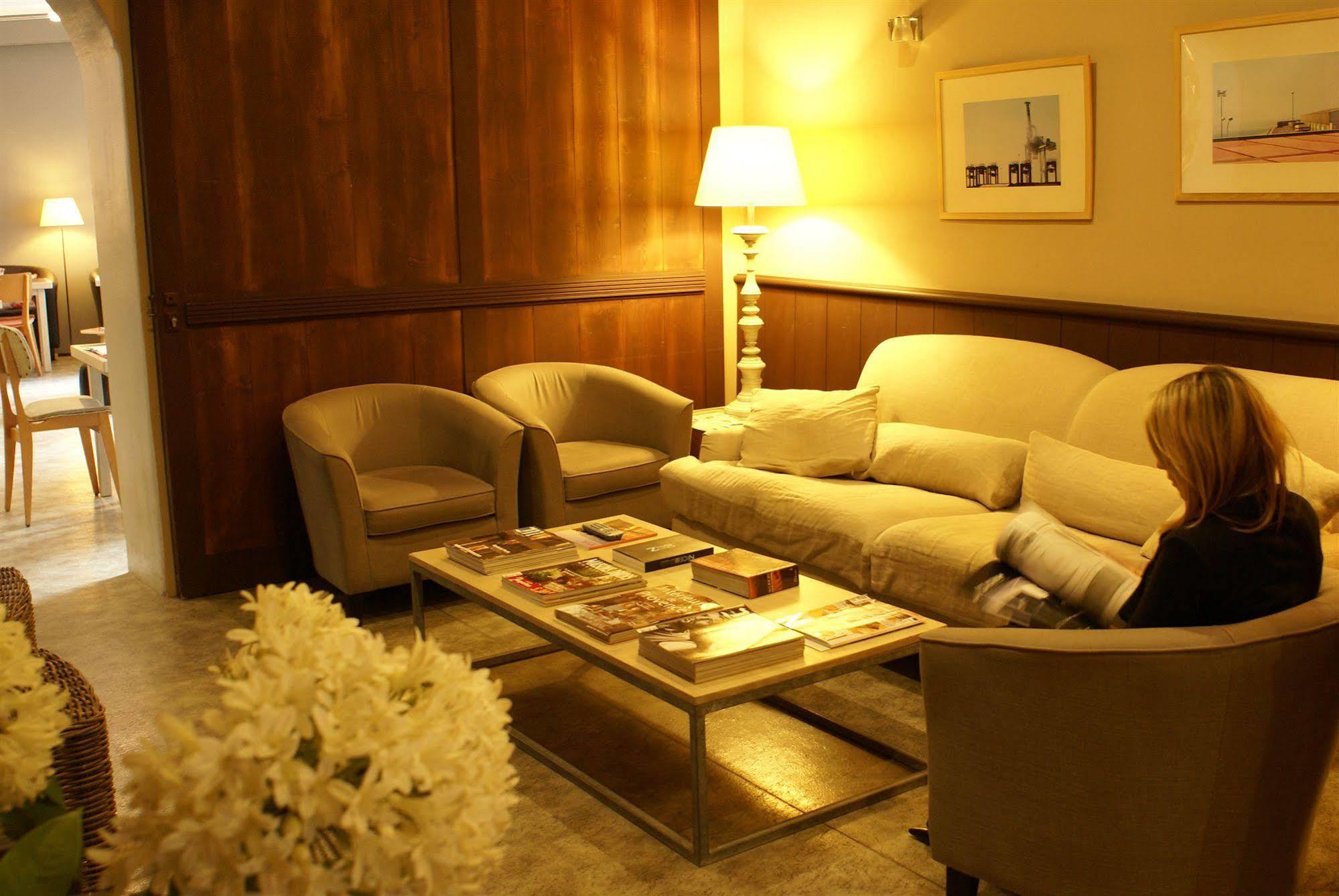 Edmond Rostand Hotel