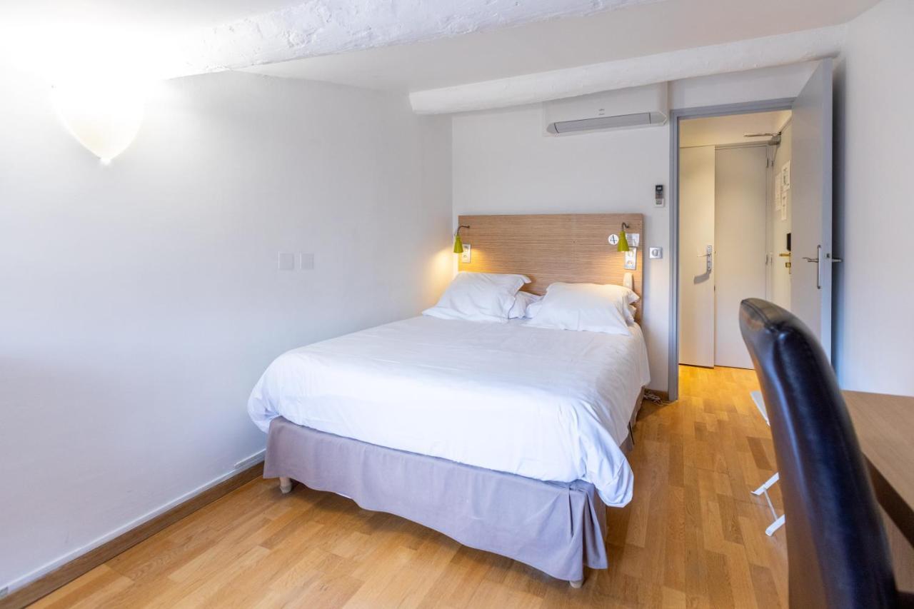 Edmond Rostand Hotel 3*