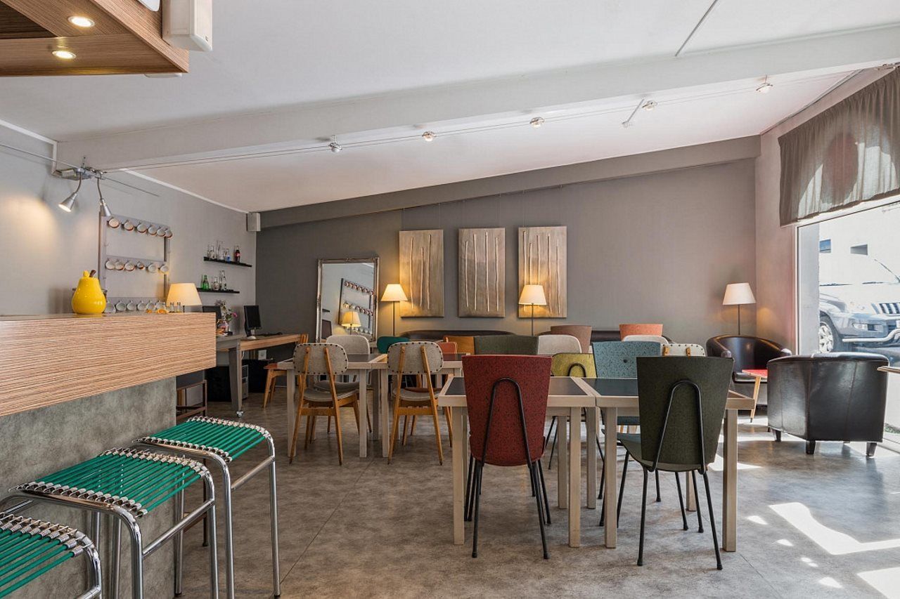 Hotel Edmond Rostand 3*